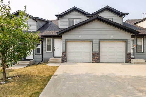 Photo of 17 Panatella Villas NW, Calgary, AB T3K 0G7 (MLS # A2335375)