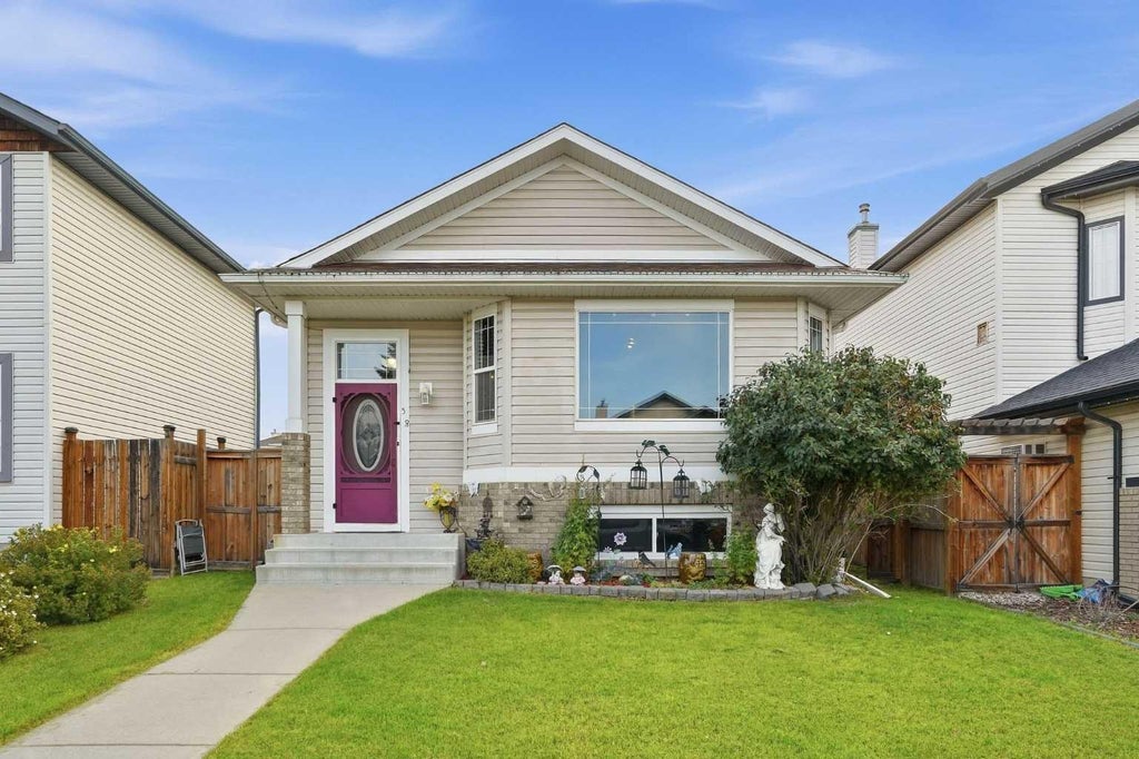 Photo of 58 Cimarron Meadows Road, Okotoks, AB T1S 1T6 (MLS # A2345308)