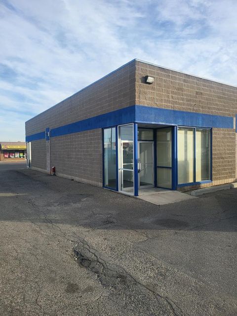 1276 3 Avenue S Lethbridge AB T1J 0J9