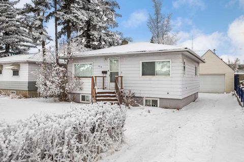 2810 9 Avenue SE Calgary AB T2A 0B9