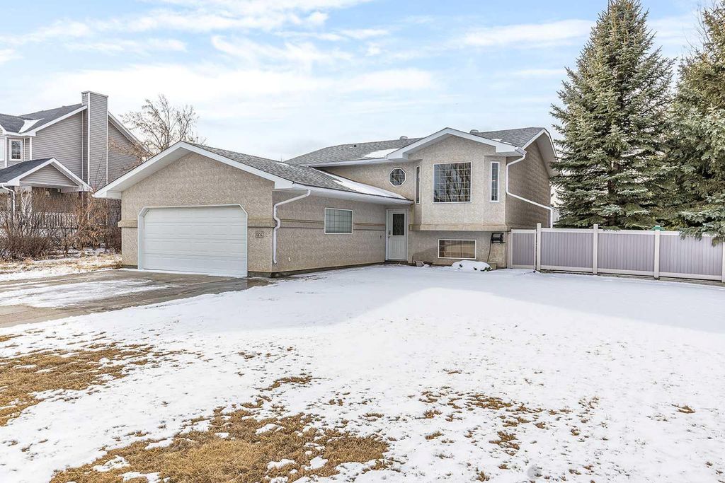 Photo of 124 East 7 Avenue, Dunmore, AB T1B 0J3 (MLS # A2290935)