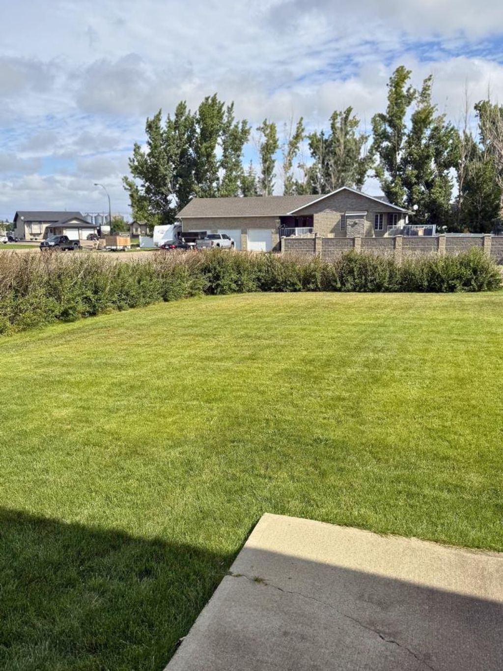 Photo of 124 East 7 Avenue, Dunmore, AB T1B 0J3 (MLS # A2290935)
