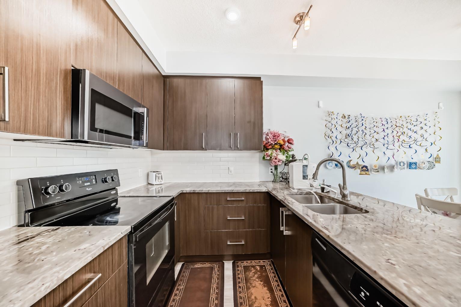 333 Taralake Way NE 4109