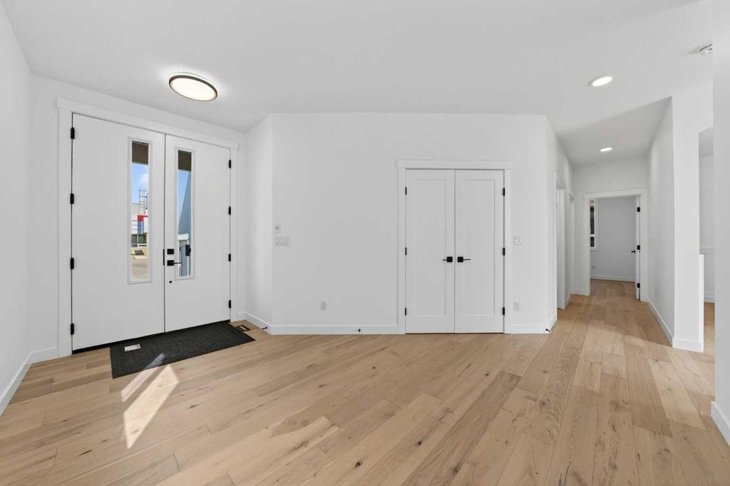 Photo of 8 Ranchers Meadows, Okotoks, AB T1S 0P5 (MLS # A2314367)