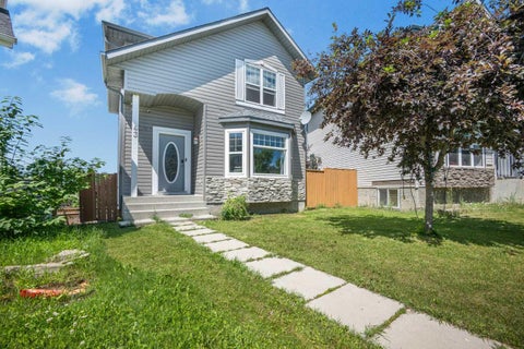 Photo of 43 Covington Close NE, Calgary, AB T3K 4M2 (MLS # A2329098)