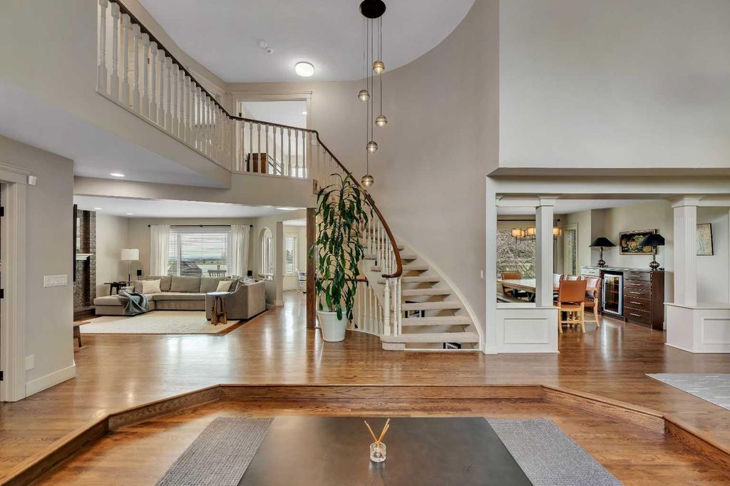 Photo of 19 Coach Gate Way SW, Calgary, AB T3H 1L7 (MLS # A2314385)