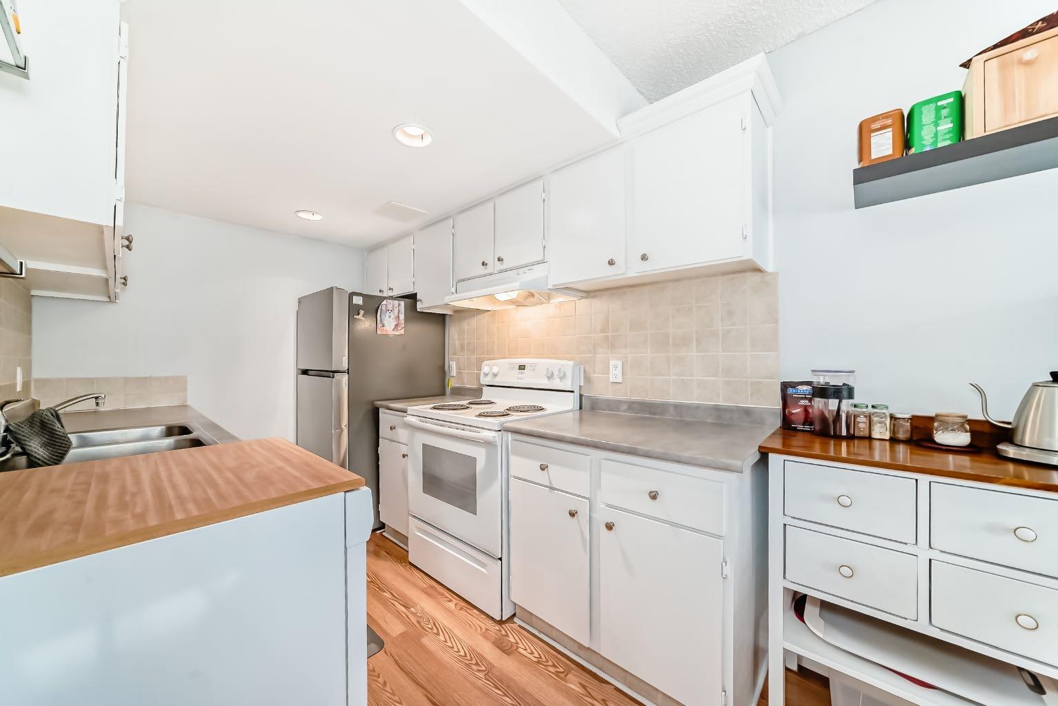 200 Brookpark Drive SW 128