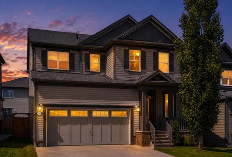 Photo of 150 Osborne Rise SW, Airdrie, AB T4B 4A3 (MLS # A2331255)