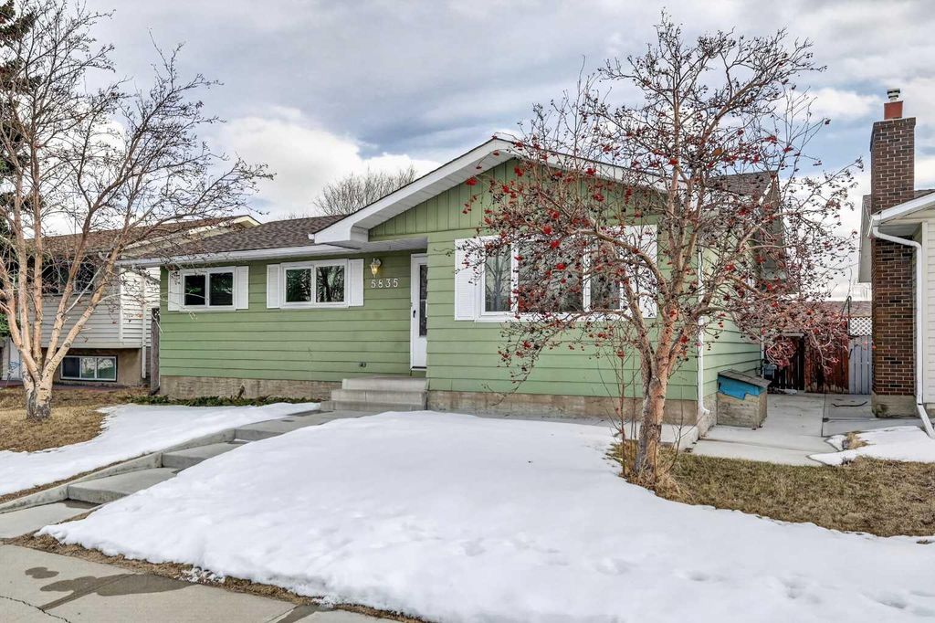 Photo of 5835 28 Avenue NE, Calgary, AB T1Y 2E4 (MLS # A2300329)