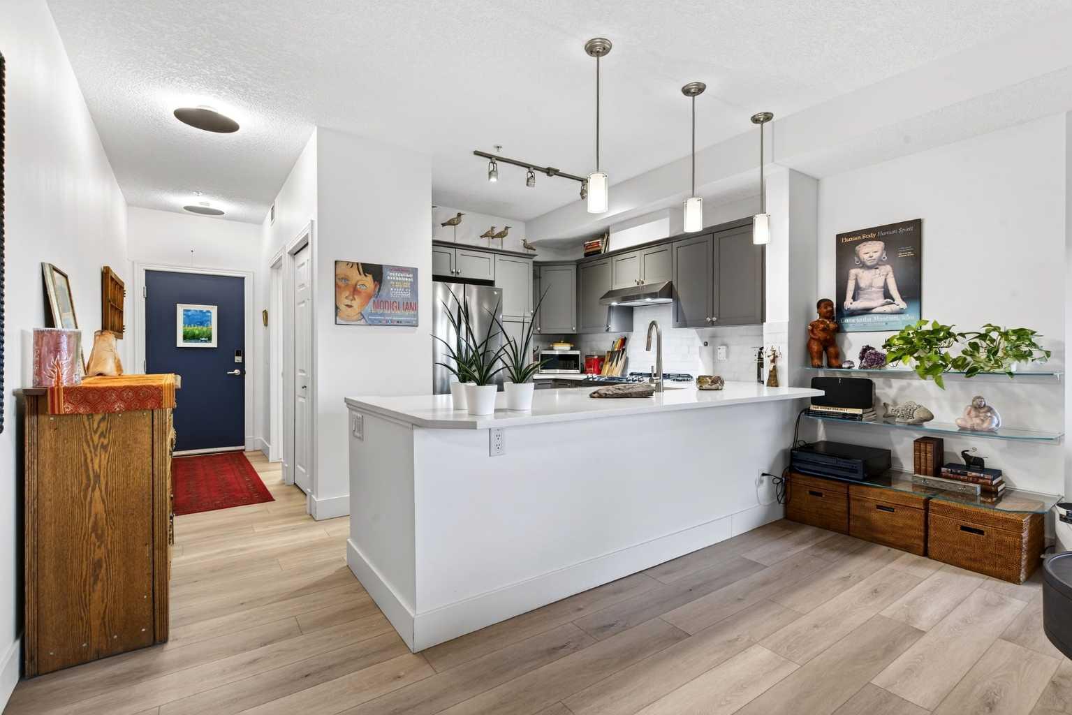 1408 17 Street SE 313