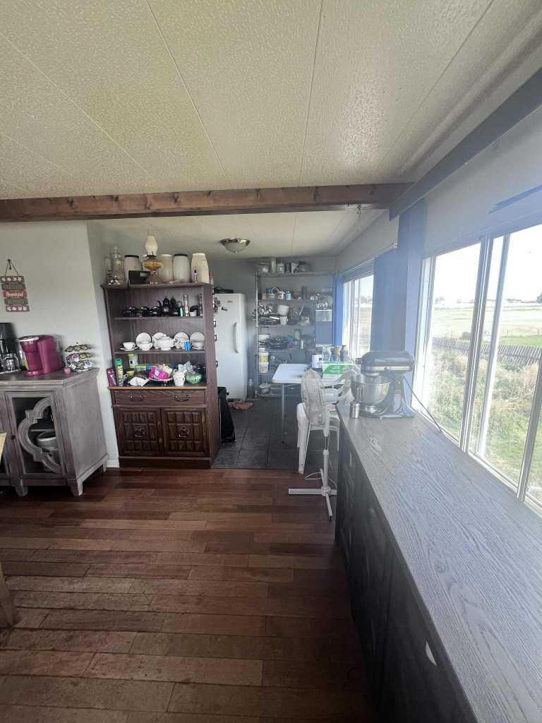 4501 East Service Road