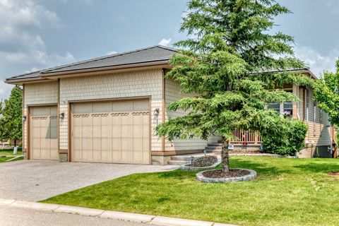 Photo of 116 Bridle Estates Road SW, Calgary, AB T2Y 0G1 (MLS # A2325603)