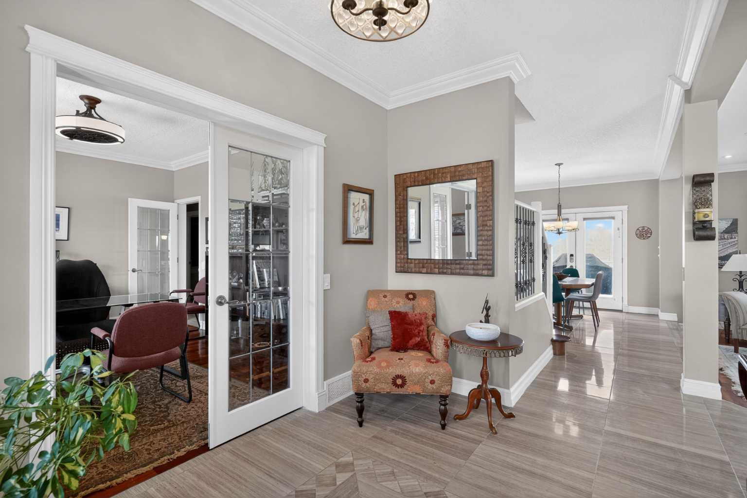 22 Deer Springs Close