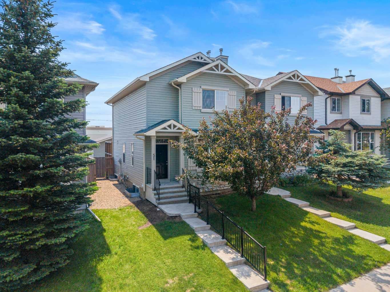 51 Covehaven Mews NE