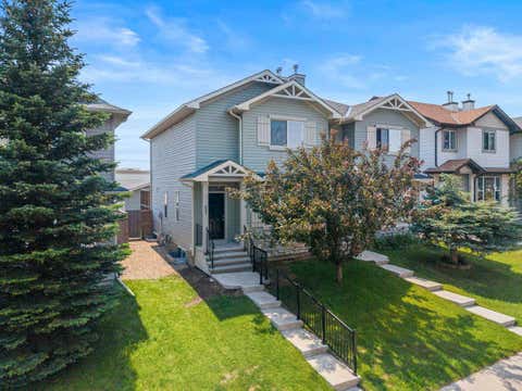 Photo of 51 Covehaven Mews NE, Calgary, AB T3K 0E2 (MLS # A2330903)