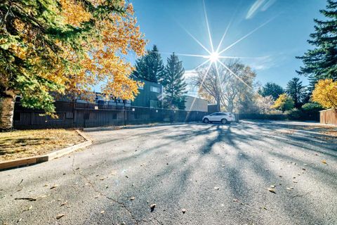 1001 68 Avenue SW 210 Calgary AB T2V 4X1