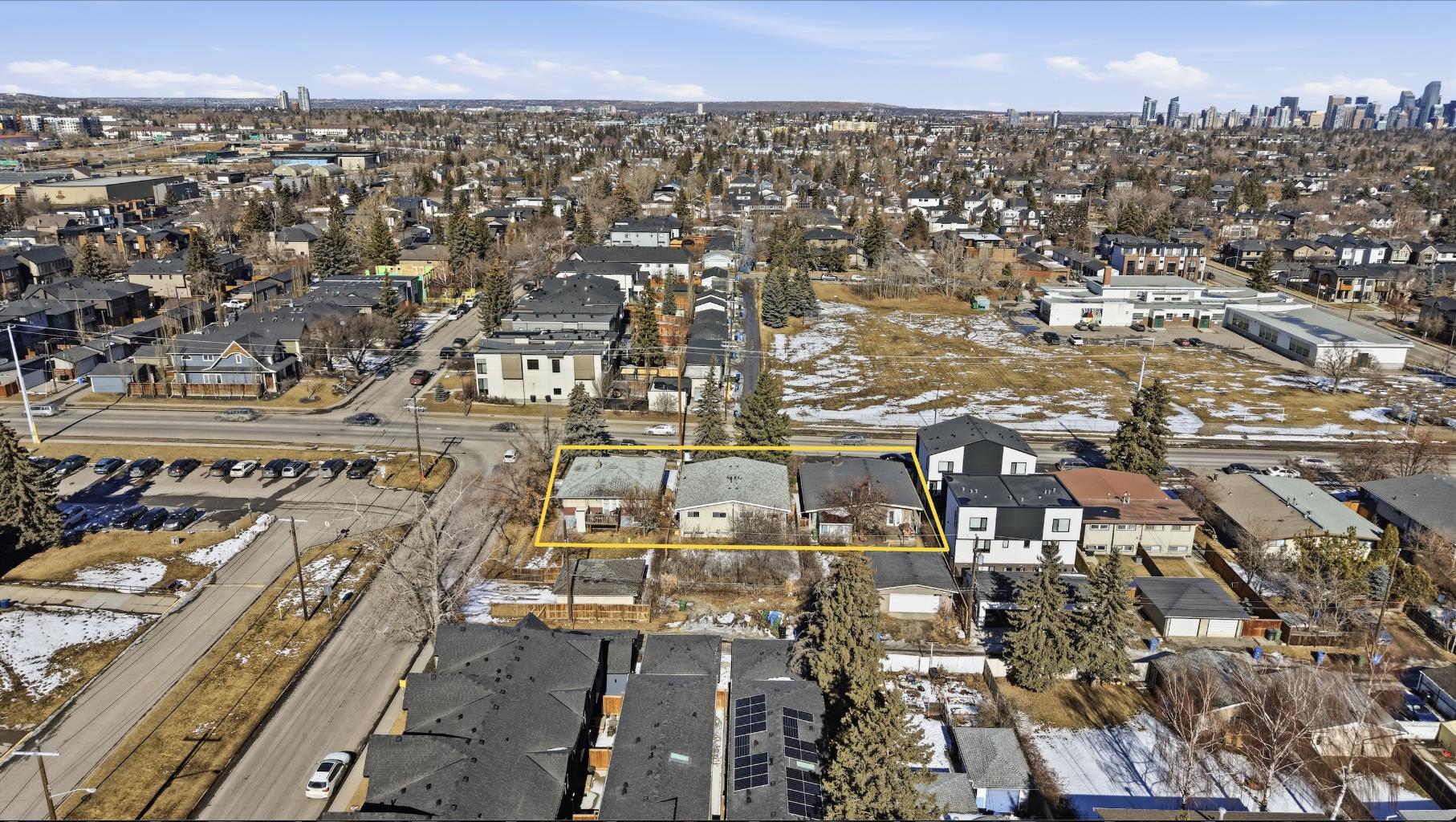 2139 & 2141 50 Avenue SW