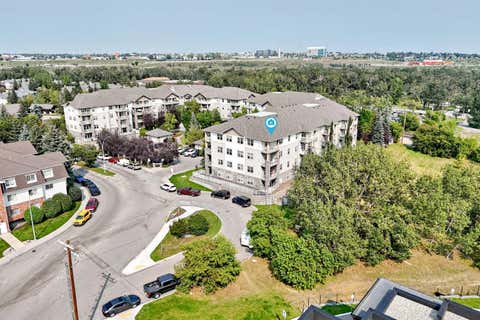 Photo of 1414 17 Street SE #400, Calgary, AB T2G 5S6 (MLS # A2339650)