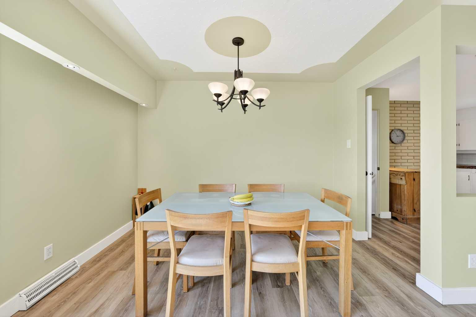 35 Collingwood Place NW