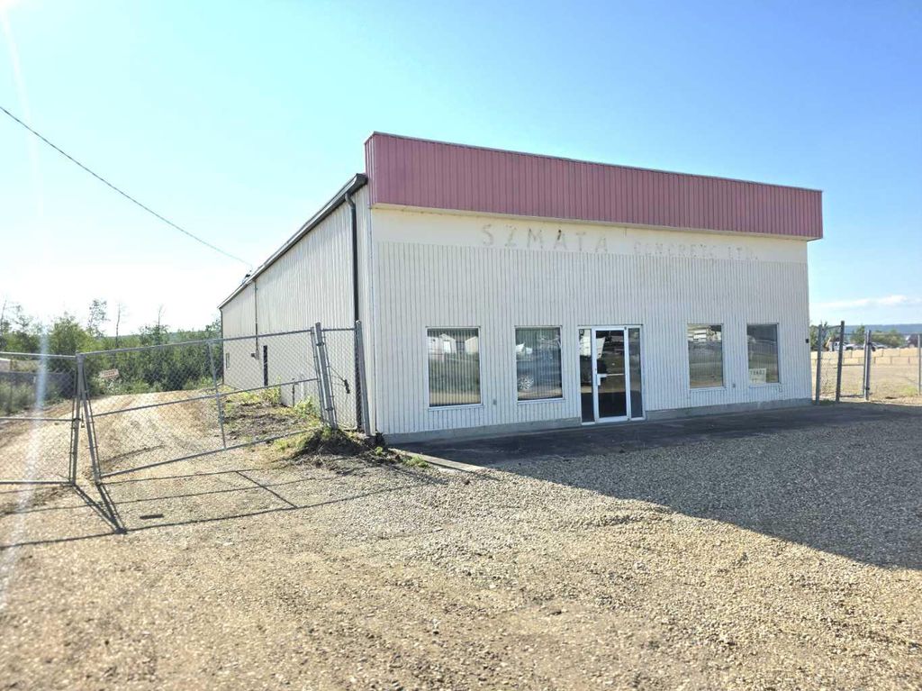 Photo of 10601 77 Street, Peace River, AB T8S 1R2 (MLS # A2113965)