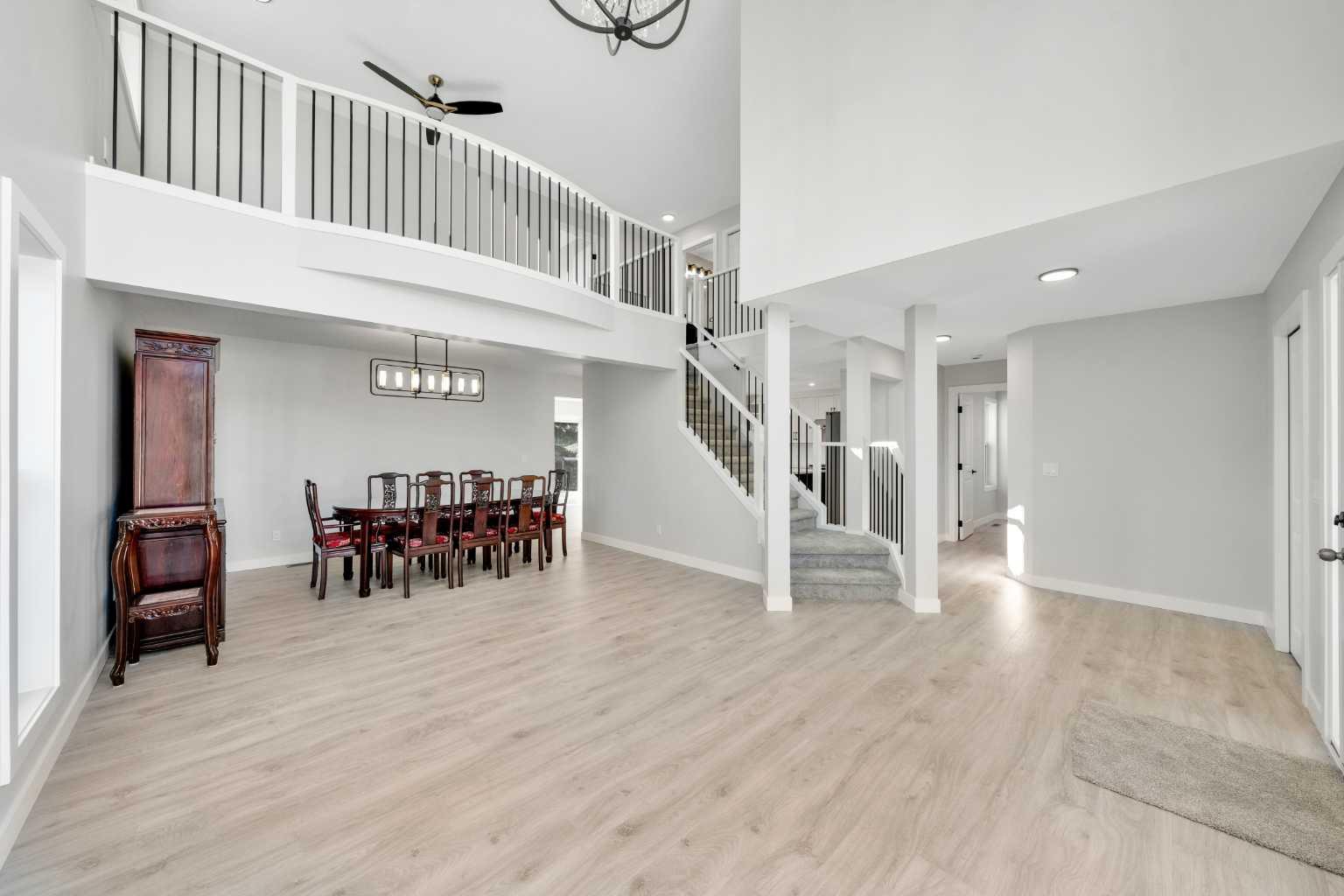 184 Panorama Hills Manor NW