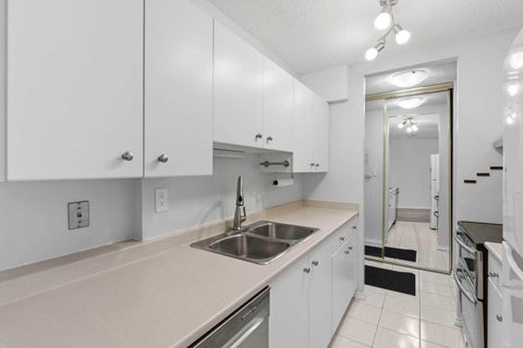 Photo of 80 Galbraith Drive SW #14D, Calgary, AB T3E 4Z6 (MLS # A2334452)