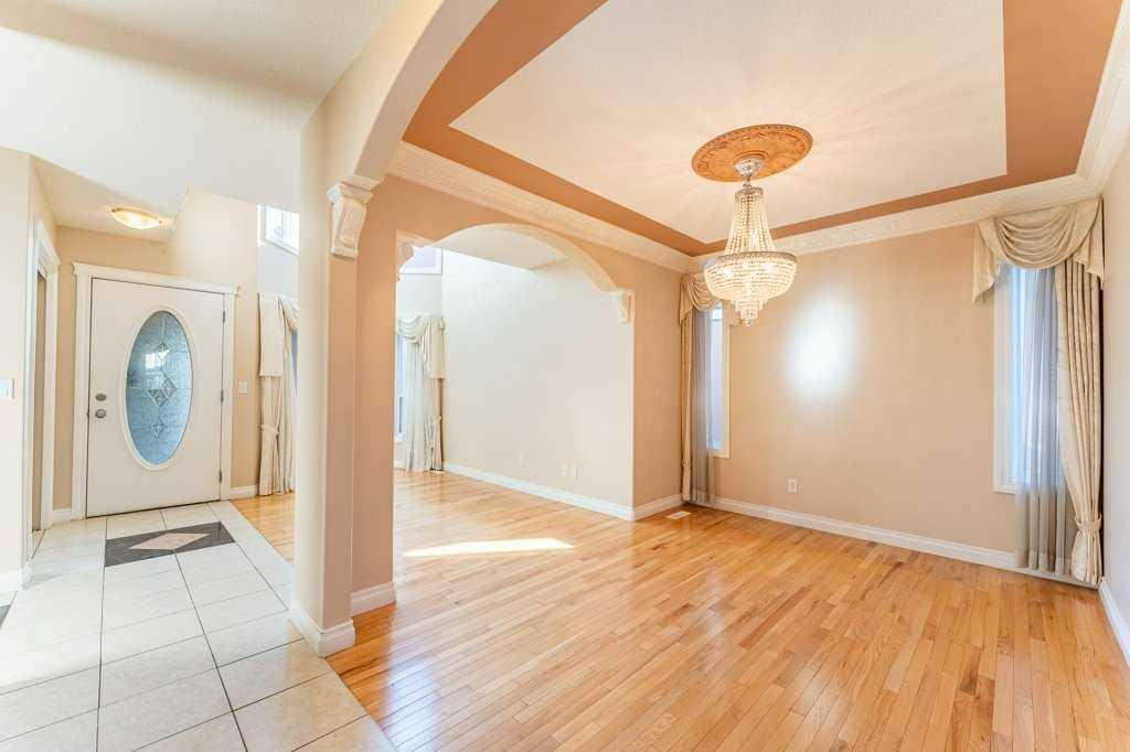 133 Tarawood Close NE