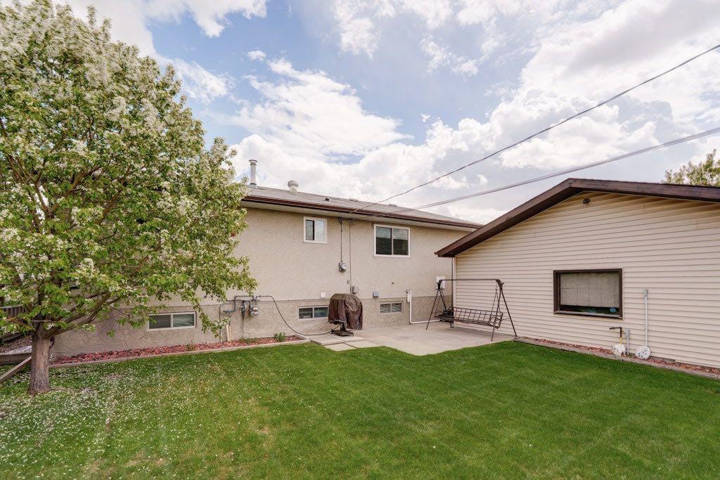 31 Maranda Close NE
