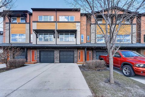 Photo of 13015 Coventry Hills Way NE, Calgary, AB T3K 0W6 (MLS # A2301343)