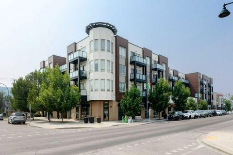 1899 45 Street NW 215 Calgary AB T3B 4S3