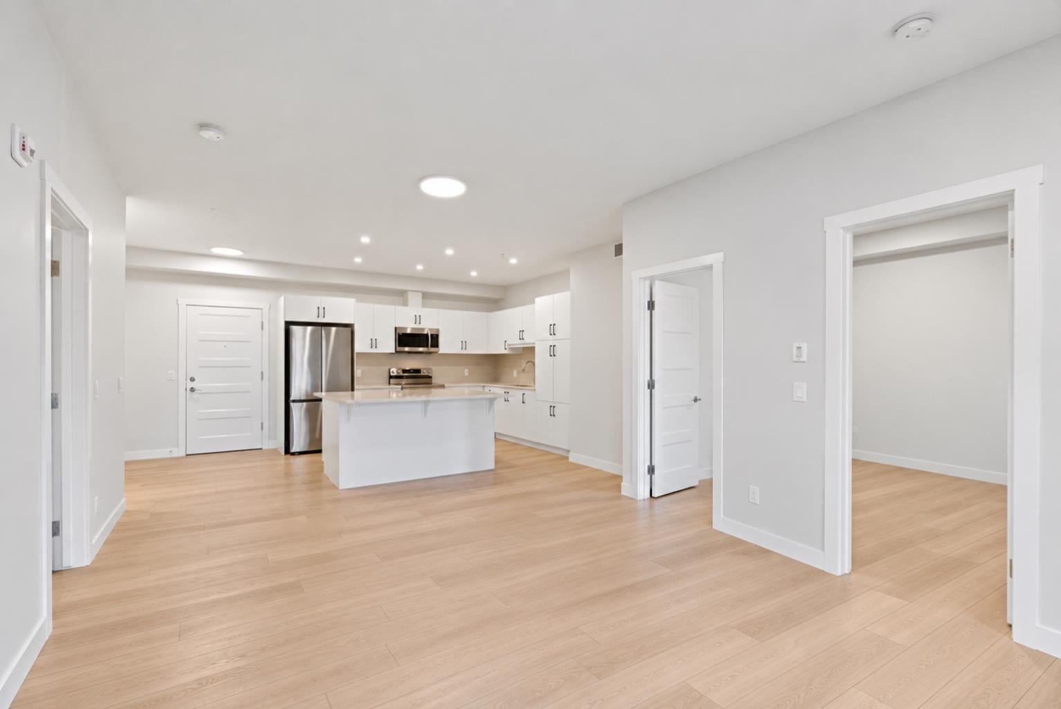 81 Arbour Lake View NW 1112
