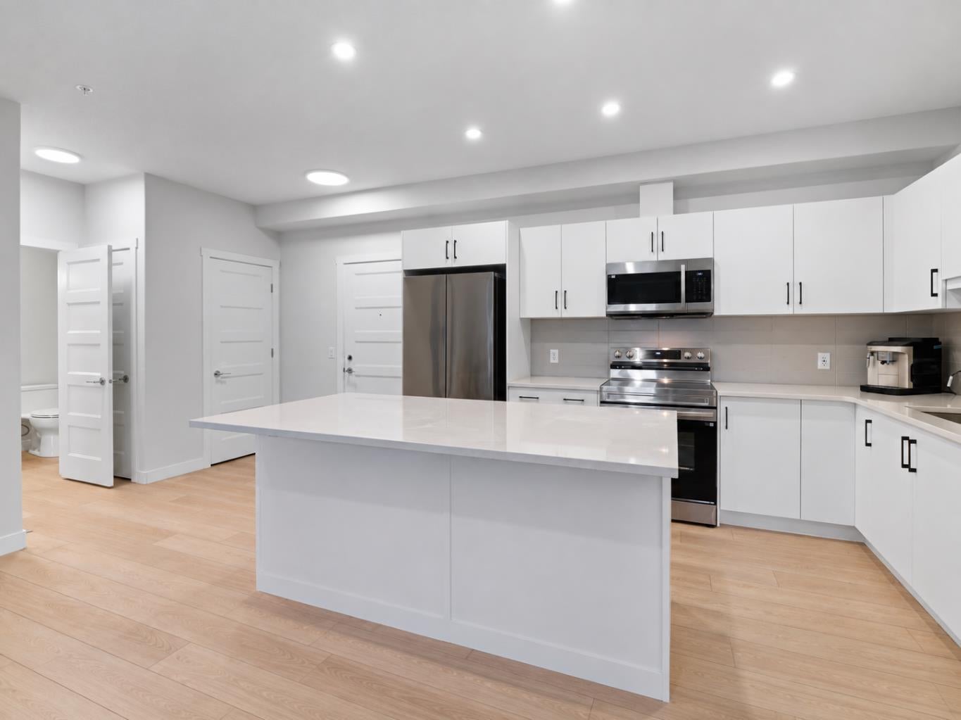 81 Arbour Lake View NW 1112