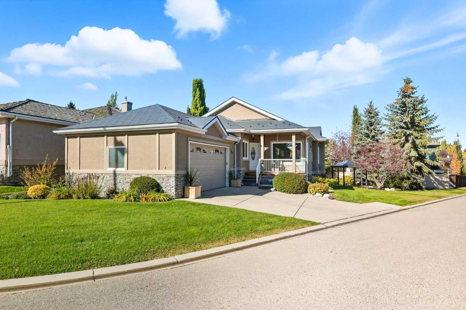 98 Mt Alberta Manor SE