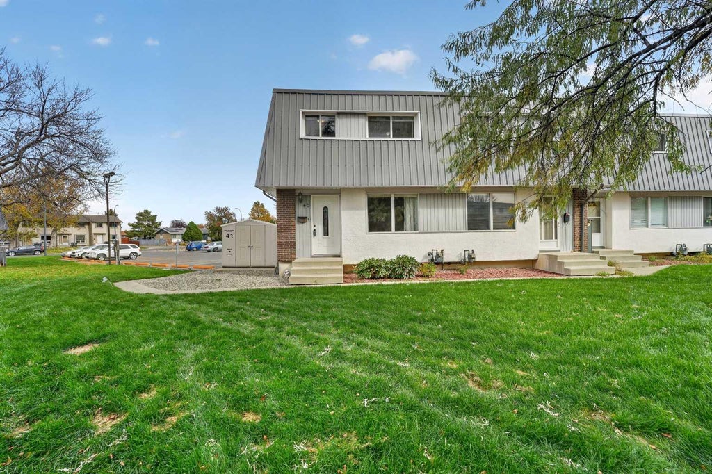 Photo of 1601 23 Street N #40, Lethbridge, AB T1H 4M9 (MLS # A2351127)