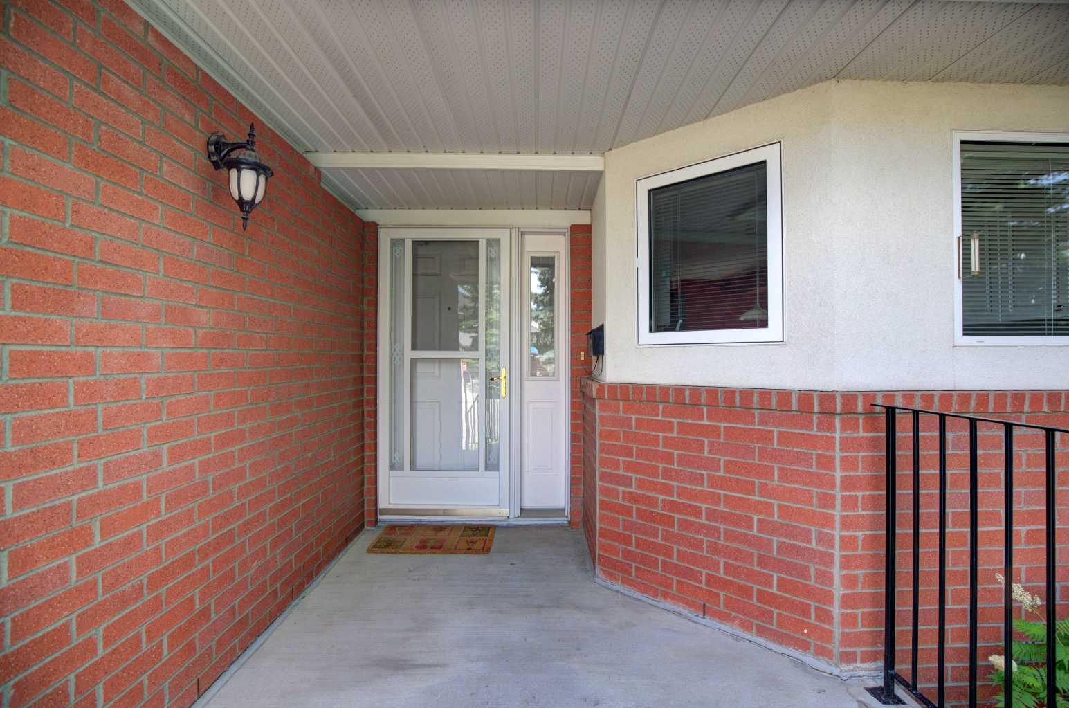 127 Patina Court SW