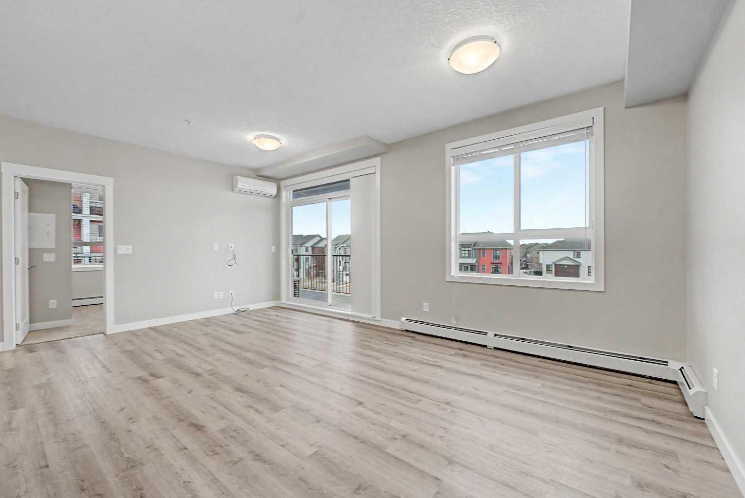 10 WALGROVE Walk SE 304