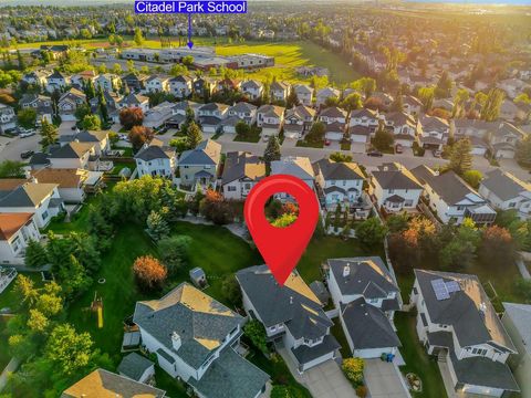 60 Citadel Peak Mews NW Calgary AB T3G 4H6