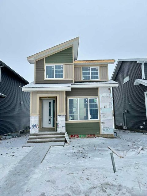 Photo of 275 Waterford Heights, Chestermere, AB T1X 3B6 (MLS # A2276682)