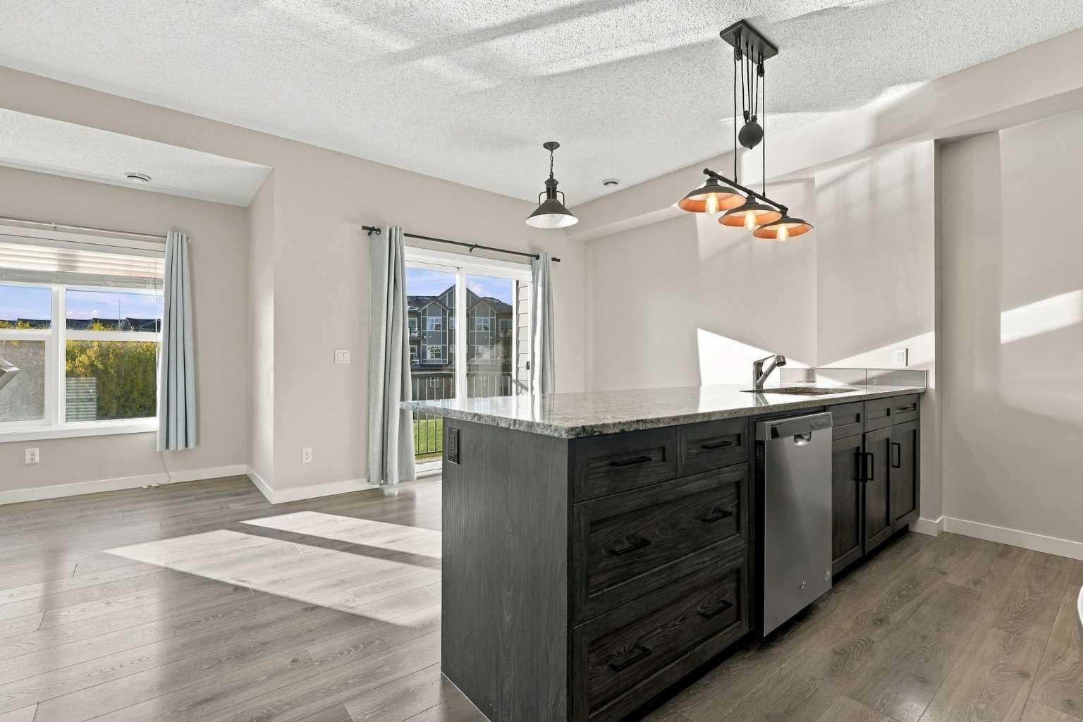 250 Fireside View 412