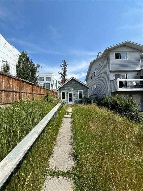 3816 Parkhill Place SW