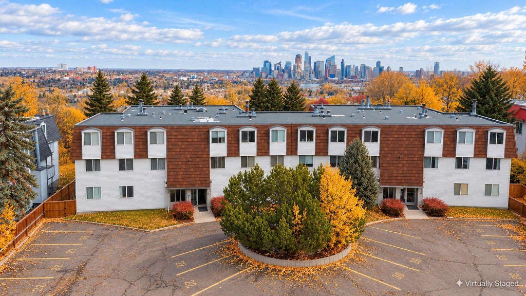 Photo of 512 Cedar Crescent SW #201, Calgary, AB T3C 2Y8 (MLS # A2352859)