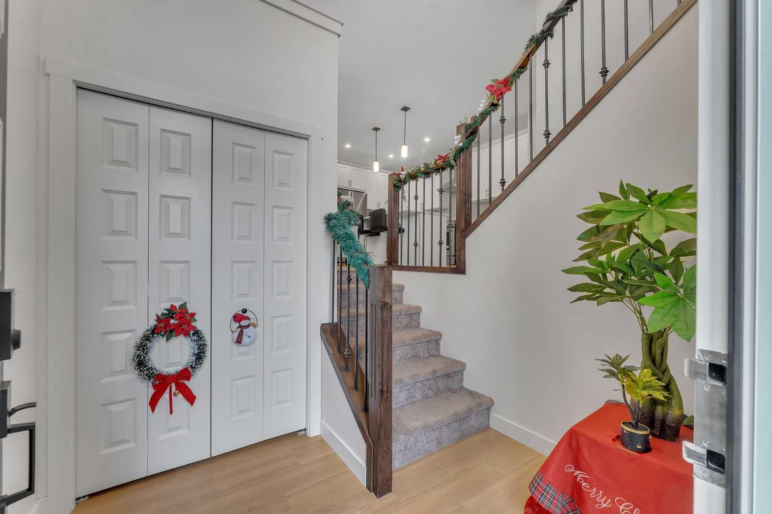 290 Homestead Terrace NE