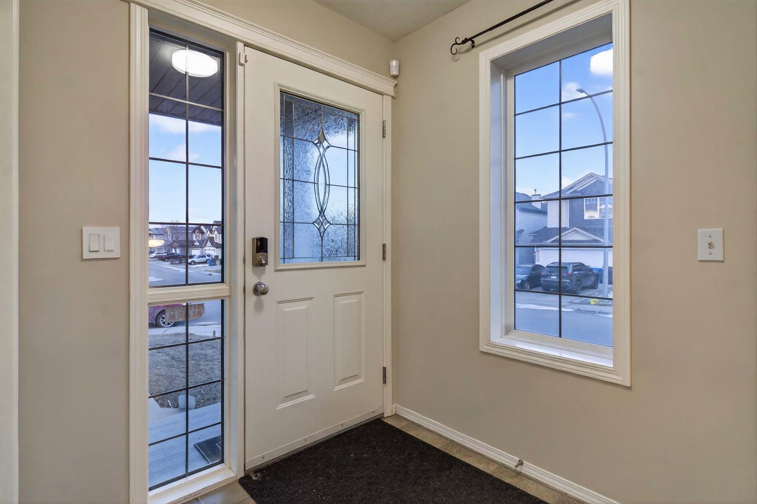 147 Everstone Rise SW