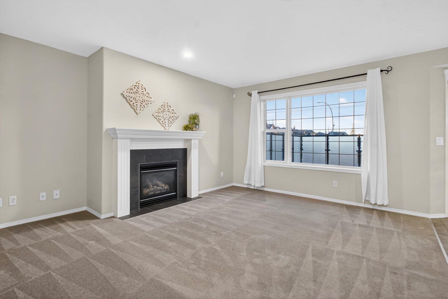 147 Everstone Rise SW