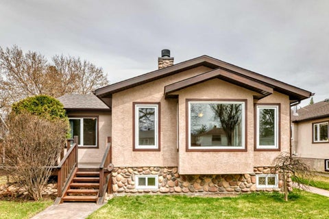 Photo of 5309 42A Avenue, Red Deer, AB T4N 3A6 (MLS # A2306684)