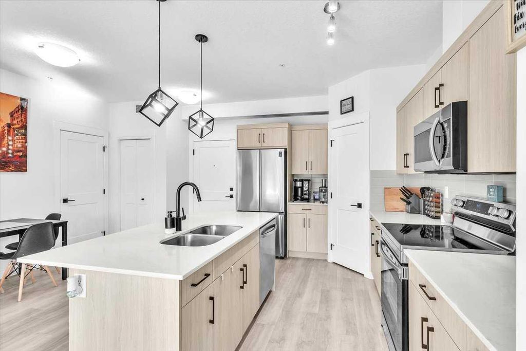 Photo of 30 Sage Hill Walk NW #305, Calgary, AB T3R 2A9 (MLS # A2293575)