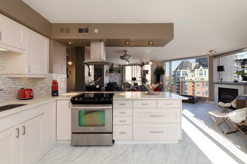 Photo of 804 3 Avenue SW #1303, Calgary, AB T2P 0G9 (MLS # A2267556)