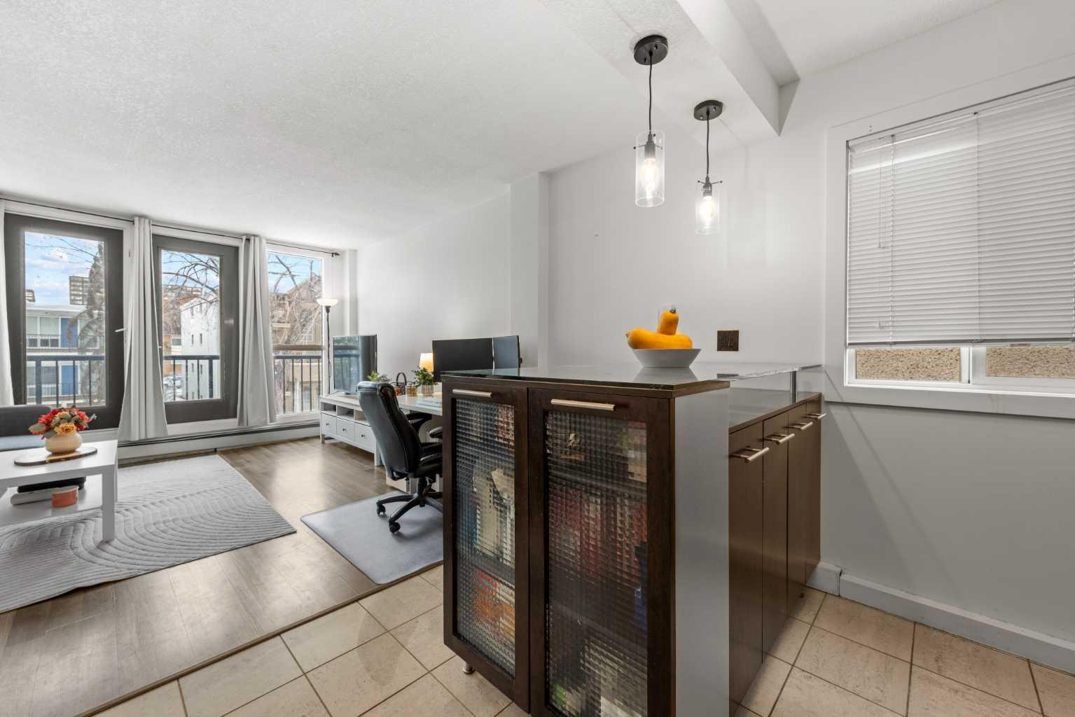 324 22 Avenue SW 309