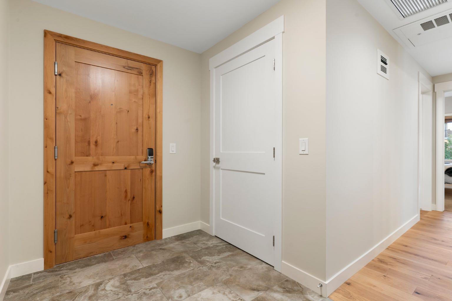 1105 Spring Creek Drive 208