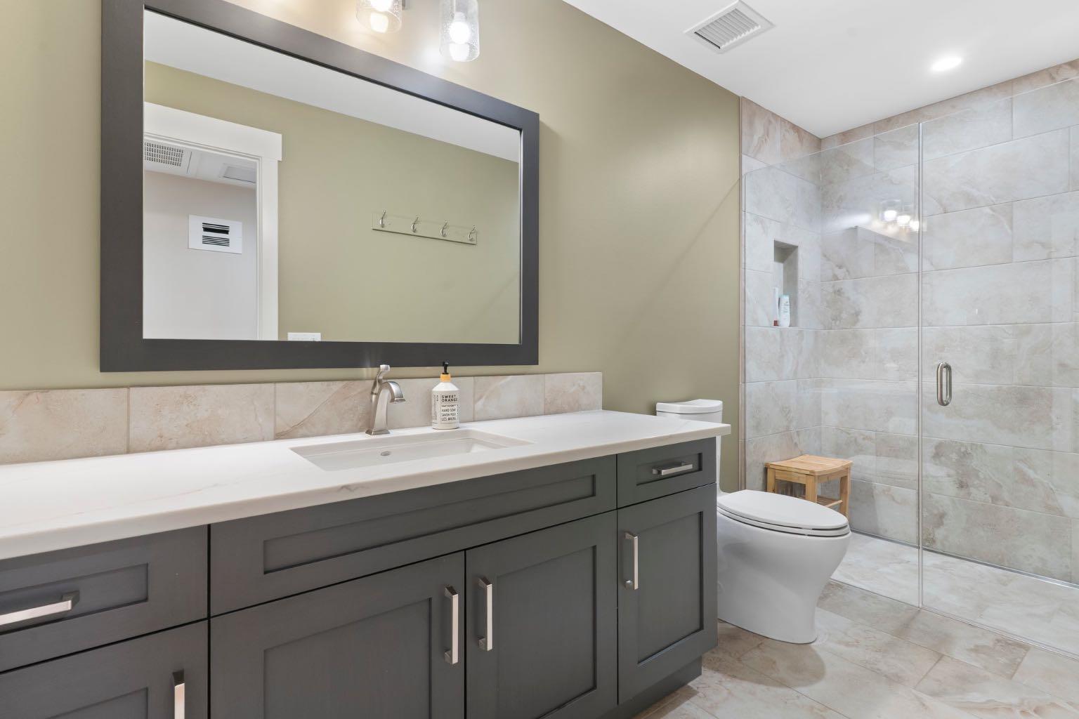 1105 Spring Creek Drive 208